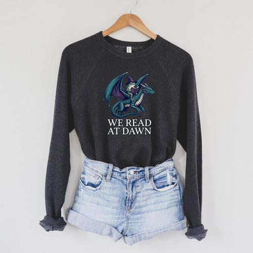 We Read At Dawn Frog Riding Dragon Book Lover Art Comfort Colors Crop Top Raglan Sleeve Sweatshirt - Bookorys AU