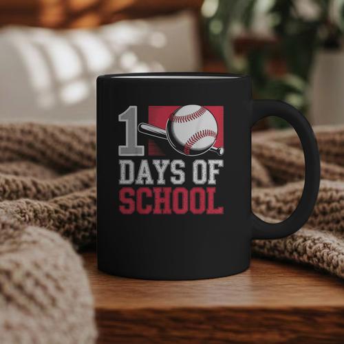Retro 100 Days Of School Baseball Teacher Student 100 Days Graphic Print Coffee Mug - Sportilla
