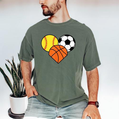 Mom Sports Heart Soccer Basketball Baseball Softball Men's Comfort Colors T-Shirt - Sportilla