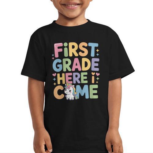 First Grade Here I Come Unicorn Back To School Graphic Kid T-Shirt - Savourry