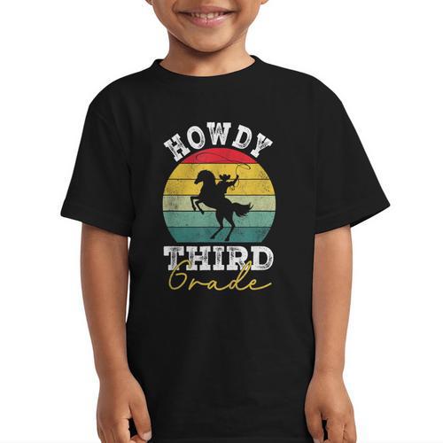Howdy 3rd Grade Cowboy Western Back To School Third Grade Graphic Kid T-Shirt - Savourry