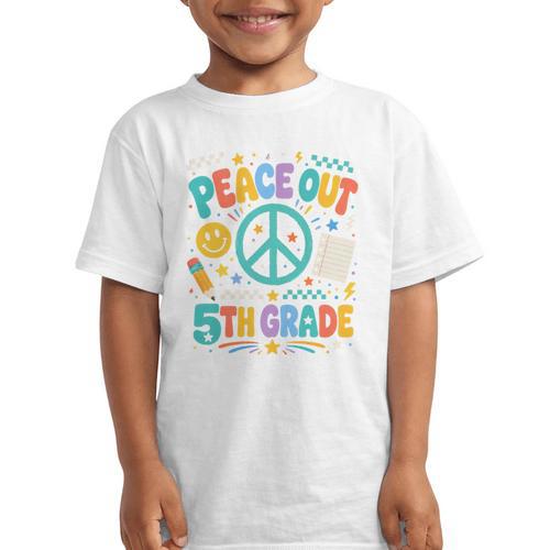 Peace Out 5th Grade Retro Back To School Students Graphic Kid T-Shirt - Savourry