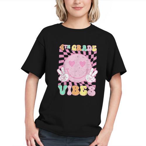 Groovy Pink Smiley 4th Grade Back to School Youth T-Shirt - Savourry
