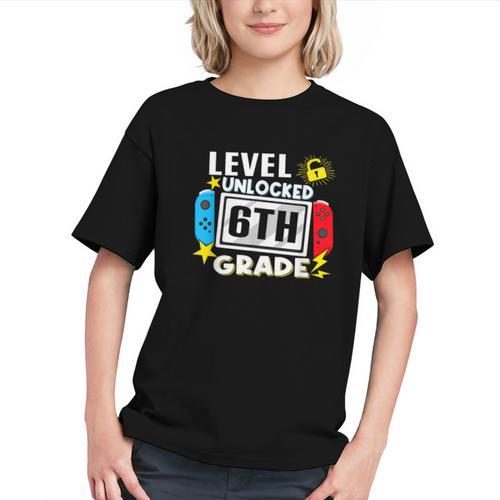 Level Unlocked: Conquer 6th Grade Back to School Youth T-Shirt - Savourry