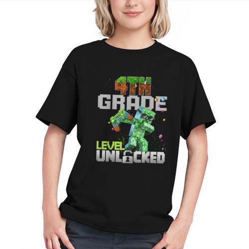 Level Up in 4th Grade! Pixel Gamer Back to School Youth T-shirt - Savourry