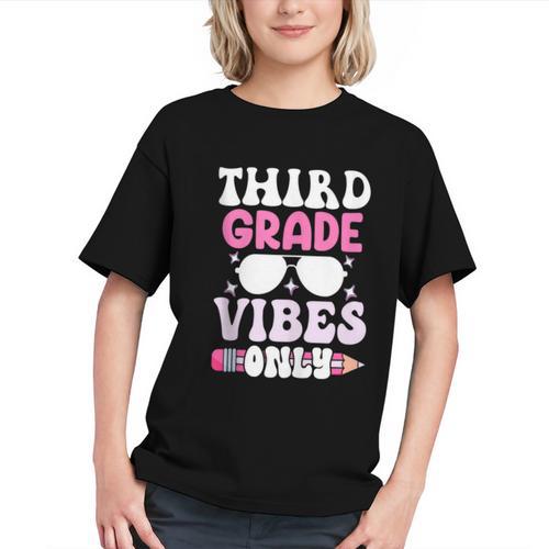 Radiating 3rd Grade Vibes! Back to School Youth T-shirt - Savourry