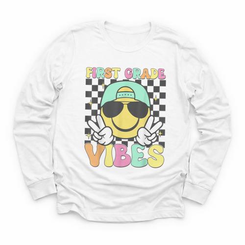 1st Grade Vibes Smile Face Back To School First Grade Youth Long Sleeve Tee - Savourry