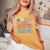 Promoted To Grandma Expecting Baby Daisy Groovy Wildflower レディースオーバーサイズコンフォートTシャツ Mustard