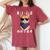 喜寿 77歳 Kiju 猫好き 誕生日 可愛い 男性 女性 レディースオーバーサイズコンフォートTシャツ Crimson 喜寿 77歳 Kiju 猫好き 誕生日 可愛い 男性 女性 レディースオーバーサイズコンフォートTシャツ Crimson