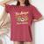 Drinking 3 Tres Amigos Tequila ソルト ライム シンコ・デ・マヨ レディースオーバーサイズコンフォートTシャツ Crimson Drinking 3 Tres Amigos Tequila ソルト ライム シンコ・デ・マヨ レディースオーバーサイズコンフォートTシャツ Crimson