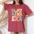 Groovy Retro In My Mom Era シャツ 母の日 母の生活 レディースオーバーサイズコンフォートTシャツ Crimson