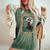 Pinup Girl 男性用 セクシーなハロウィーンの魔女 レディースオーバーサイズコンフォートTシャツ Moss Pinup Girl 男性用 セクシーなハロウィーンの魔女 レディースオーバーサイズコンフォートTシャツ Moss