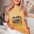 Moment Collector カメラマン カメラ メンズ レディース 写真 レディースオーバーサイズコンフォートTシャツ Mustard Moment Collector カメラマン カメラ メンズ レディース 写真 レディースオーバーサイズコンフォートTシャツ Mustard