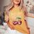 さくらんぼが大好きな女の子チェリーフルーツ好き レディースオーバーサイズコンフォートTシャツ Mustard