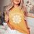 バック プリントを見る Idle Fury Mandala 白いマンダラ タトゥー アート レディースオーバーサイズコンフォートTシャツ Mustard