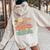 Promoted To Grandma Expecting Baby Daisy Groovy Wildflower レディース オーバーサイズ パーカー バックプリント Sand Promoted To Grandma Expecting Baby Daisy Groovy Wildflower レディース オーバーサイズ パーカー バックプリント Sand