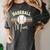 BASEBALL MOM Fun RETRO LOOK Premium Women's Comfort Colors T-Shirt Pepper BASEBALL MOM Fun RETRO LOOK Premium Women's Comfort Colors T-Shirt Pepper