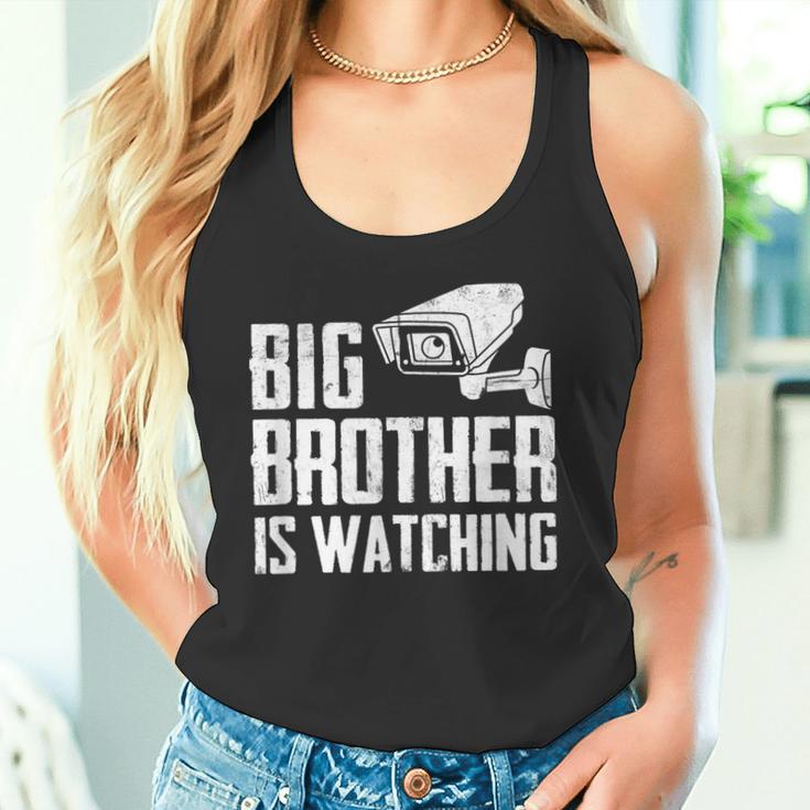 Big Brother Is Watching Government Massurveillance Cctv タンクトップ