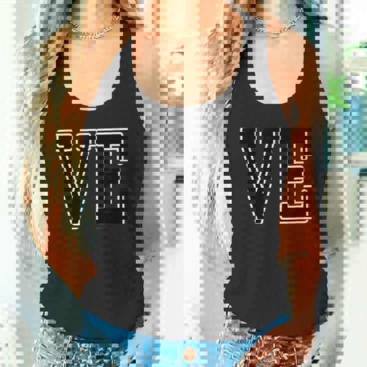 Love ラブ（リンク ペア コーディネート）Ve【親子 家族 恋人 カップル】ルック ファッション 英字 タンクトップ