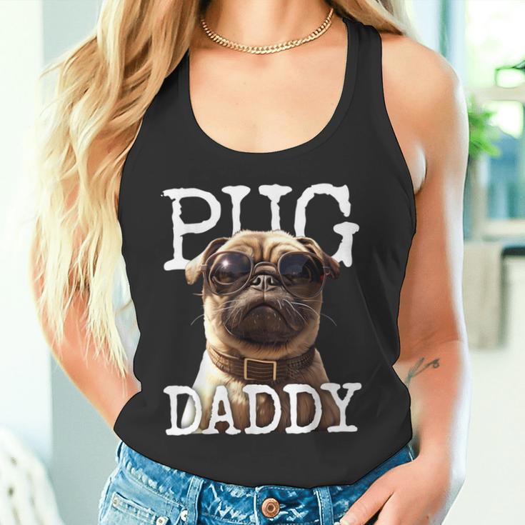 Pug Daddyパグパグパグパグパグパグお父さん犬お父さん父の日甘いパグパグお父さん タンクトップ