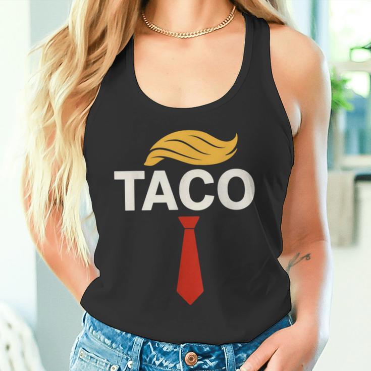 TACO トランプズ・オールウェイズ・チキン・アウト・タコス タンクトップ