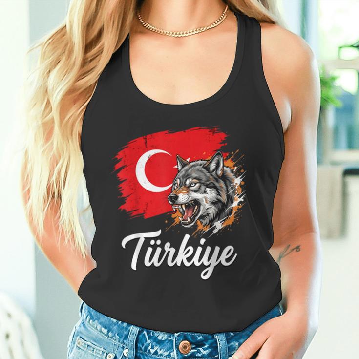 激しいトルコのオオカミと国旗 タンクトップ