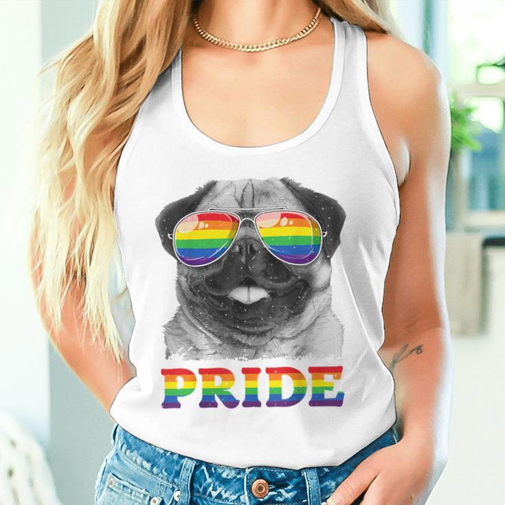 パグ ゲイプライド Lgbt レインボーフラッグ サングラス Lgbtq ギフト 犬 タンクトップ