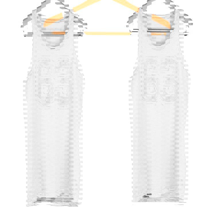 背面に63番。 タンクトップ