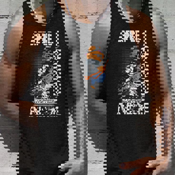 46Th Birthday Legends April 1980Intage 46 Years Old タンクトップ 彼への贈り物