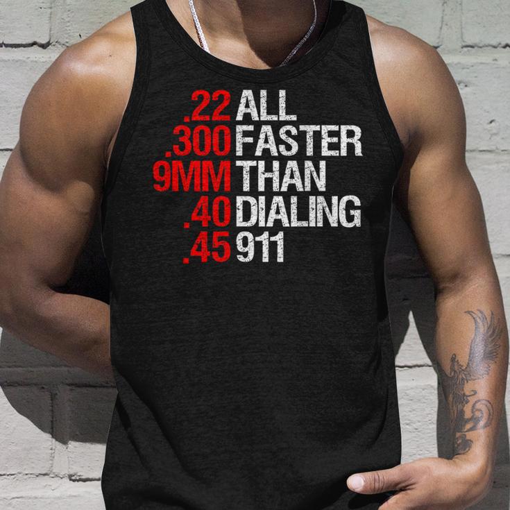 All Faster Than Dialing 911 ガン愛好家 タンクトップ 彼への贈り物