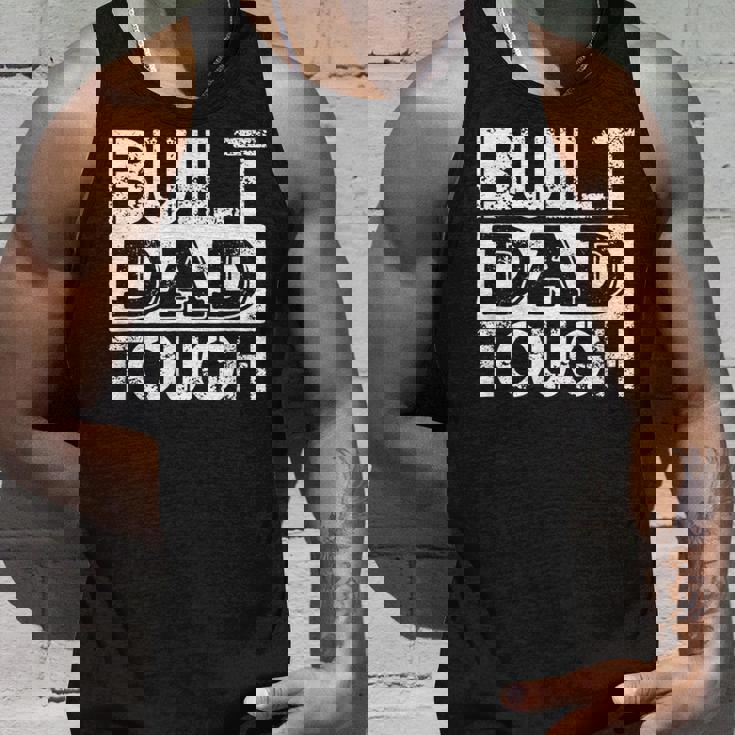 Built Dad Tough 父の日trong Daddy aying タンクトップ 彼への贈り物