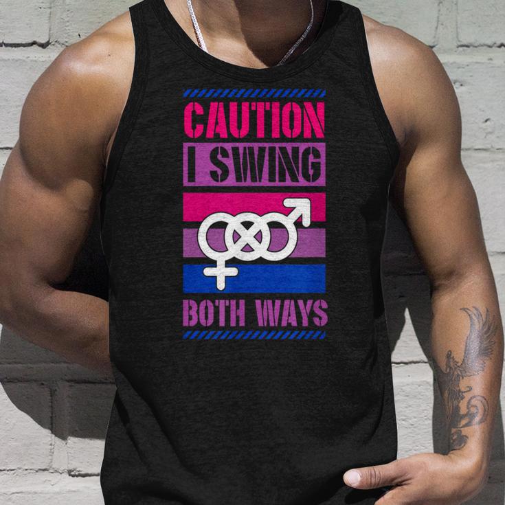 Caution Iwing Both Ways バイセクシャル プライド ジョーク タンクトップ 彼への贈り物