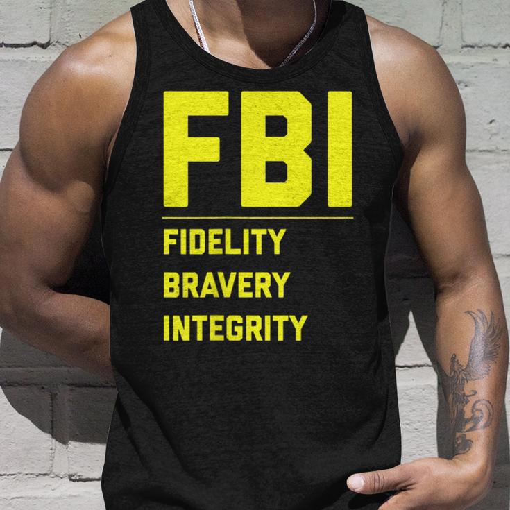Fbi Motto 「Fidelity Bravery Integrity」 法執行機関 タンクトップ 彼への贈り物