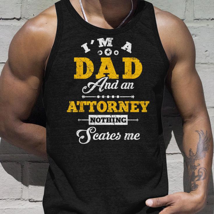 I'm Dad And Attorney Fun Happy 父の日 タンクトップ 彼への贈り物