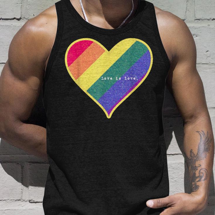 Love Is Love レインボーハート タンクトップ 彼への贈り物