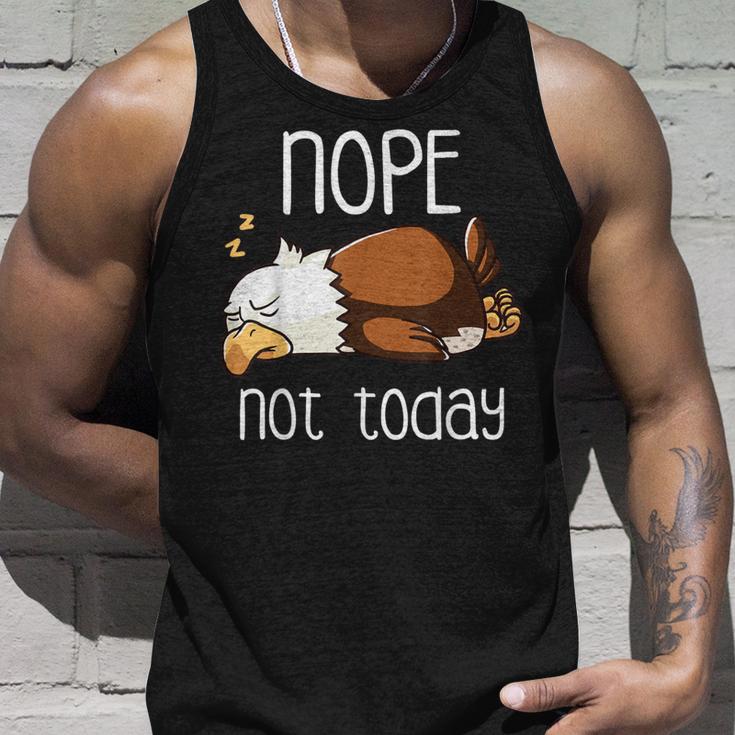 Nope Not Todayleeping American Bald Eagle Nap Early Bird タンクトップ 彼への贈り物