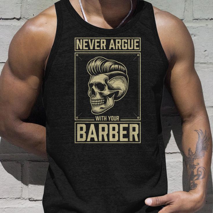 Skull Never Argue With Your Barber クラシック ヴィンテージ バーバー タンクトップ 彼への贈り物