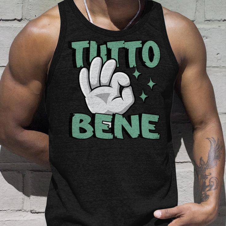 Tutto Bene イタリアの手のジェスチャー面白い引用イタリア 長袖tシャツ タンクトップ 彼への贈り物