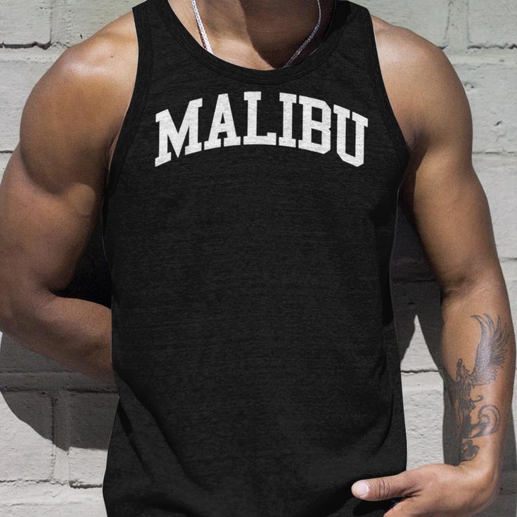 Varsity Malibu California タンクトップ 彼への贈り物