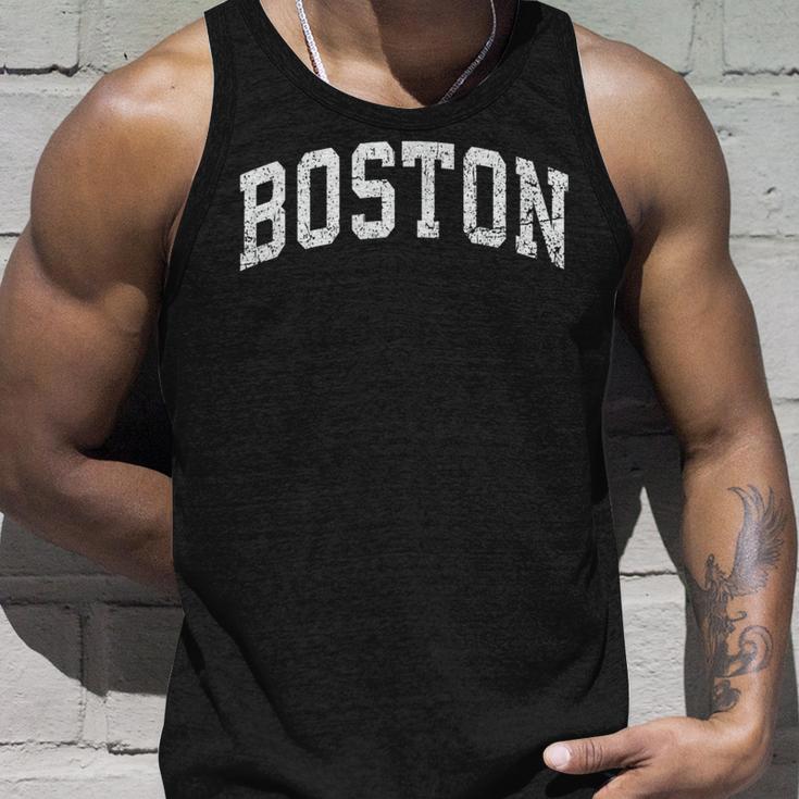 アンティーク調ボストンtシャツ、ベーシックヴィンテージカレッジスタイルtシャツ タンクトップ 彼への贈り物