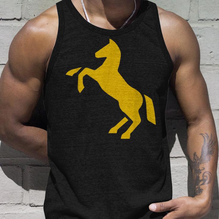 ゴールデンホースデザイン ファニーtシャツ かわいいスタリオン ゴールドギフト タンクトップ 彼への贈り物