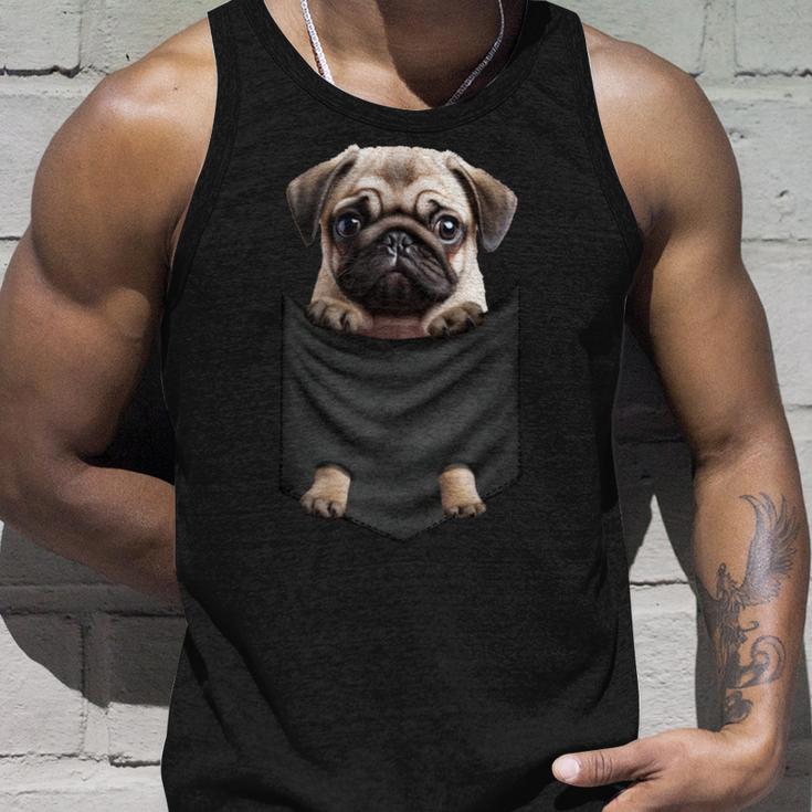 パグ 面白いtシャツ イヌ ポケット わんこ メンズ 犬好き グッズ かわいい おもしろ 面白い 服 ネタ 長袖tシャツ タンクトップ 彼への贈り物