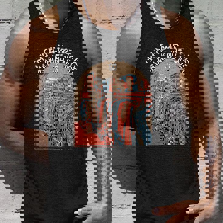 フリーマーケットは古着屋をよこす愛好家を呼んでいます タンクトップ 彼への贈り物