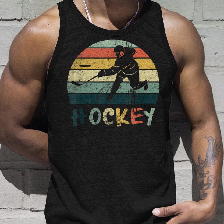 古典的なレトロなヴィンテージスタイルのアイスホッケーのtシャツストリートホッケー タンクトップ 彼への贈り物
