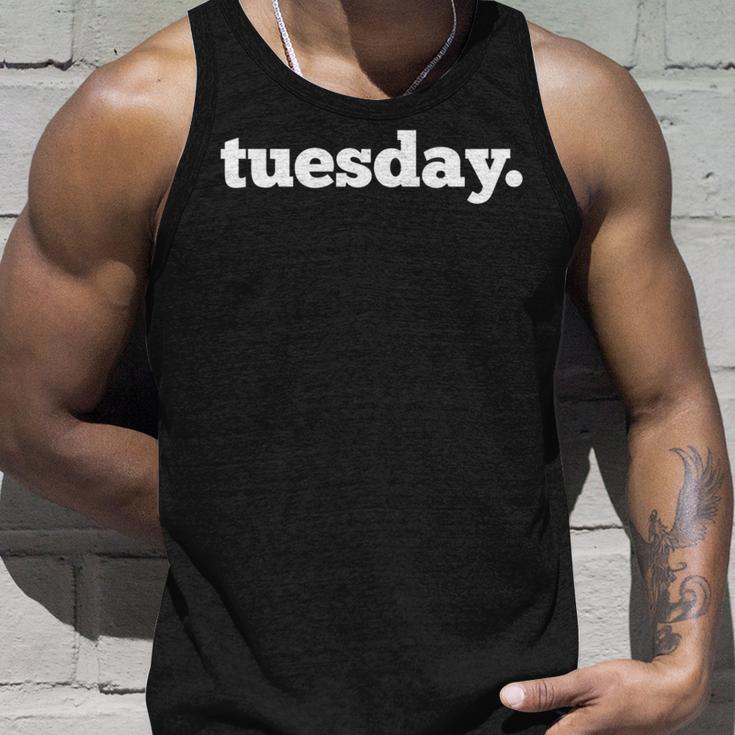 曜日 Tuesday Minimalistic 長袖tシャツ タンクトップ 彼への贈り物