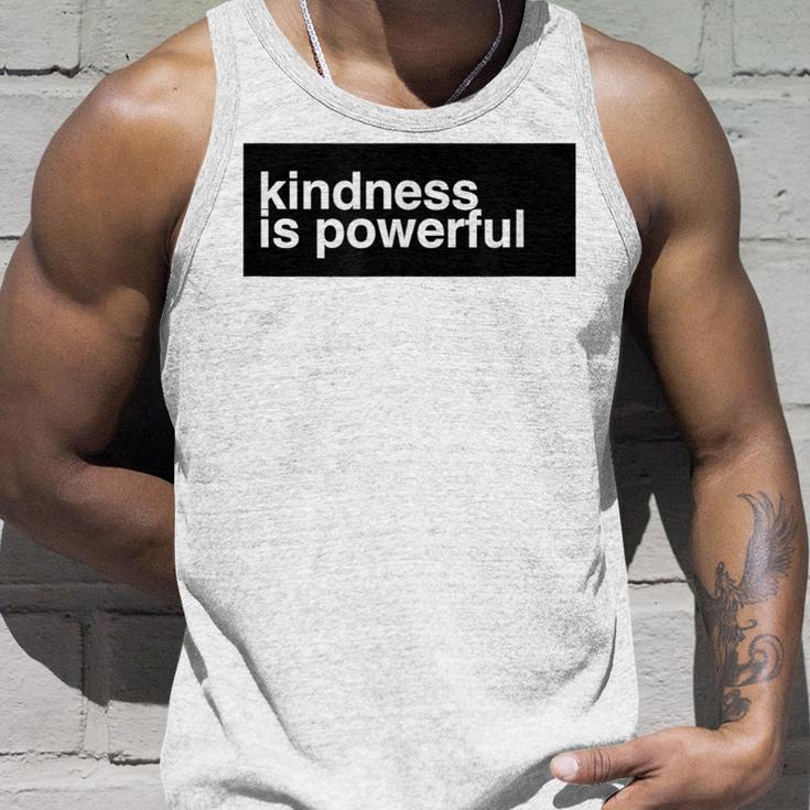 Kindness Is Powerful タンクトップ 彼への贈り物
