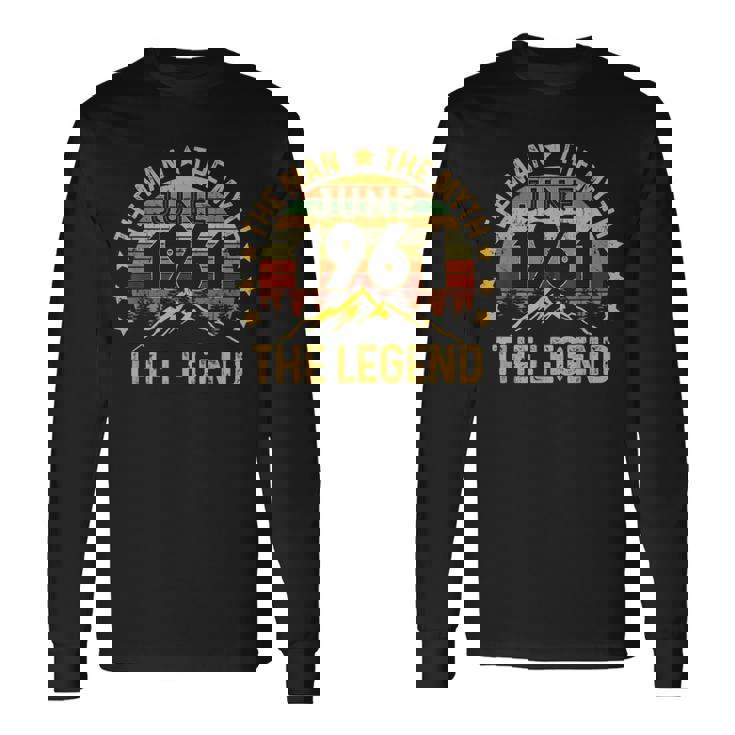 60 Years Old Birthday The Man Myth Legend 1961年6月 長袖Tシャツ