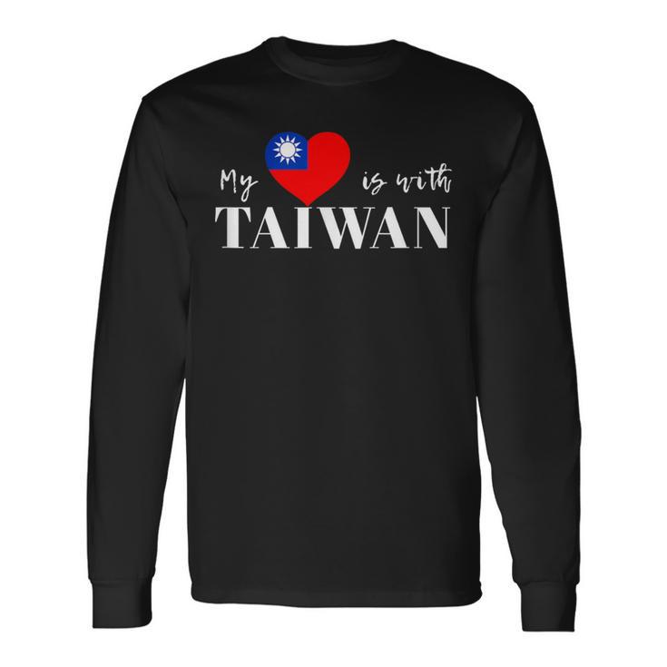 I Love Taiwan Flag Taiwan's Pride Itand With Taiwan Heart 長袖Tシャツ