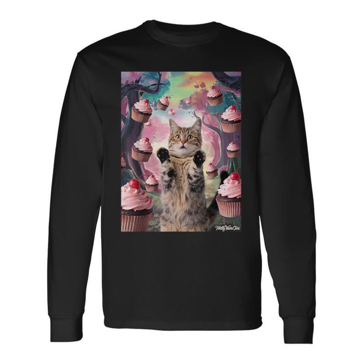 カップケーキの森の猫 長袖Tシャツ