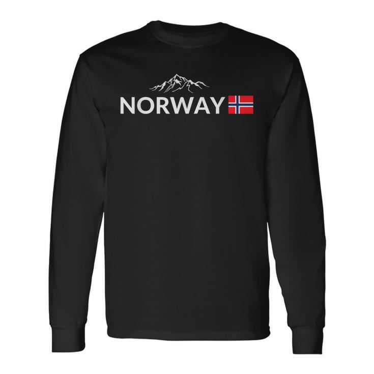 ノルウェー国旗 山 アウトドア旅行 In ノルウェー 長袖Tシャツ